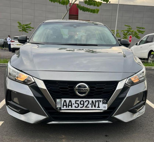*Nissan Sentra / Année : 2021*